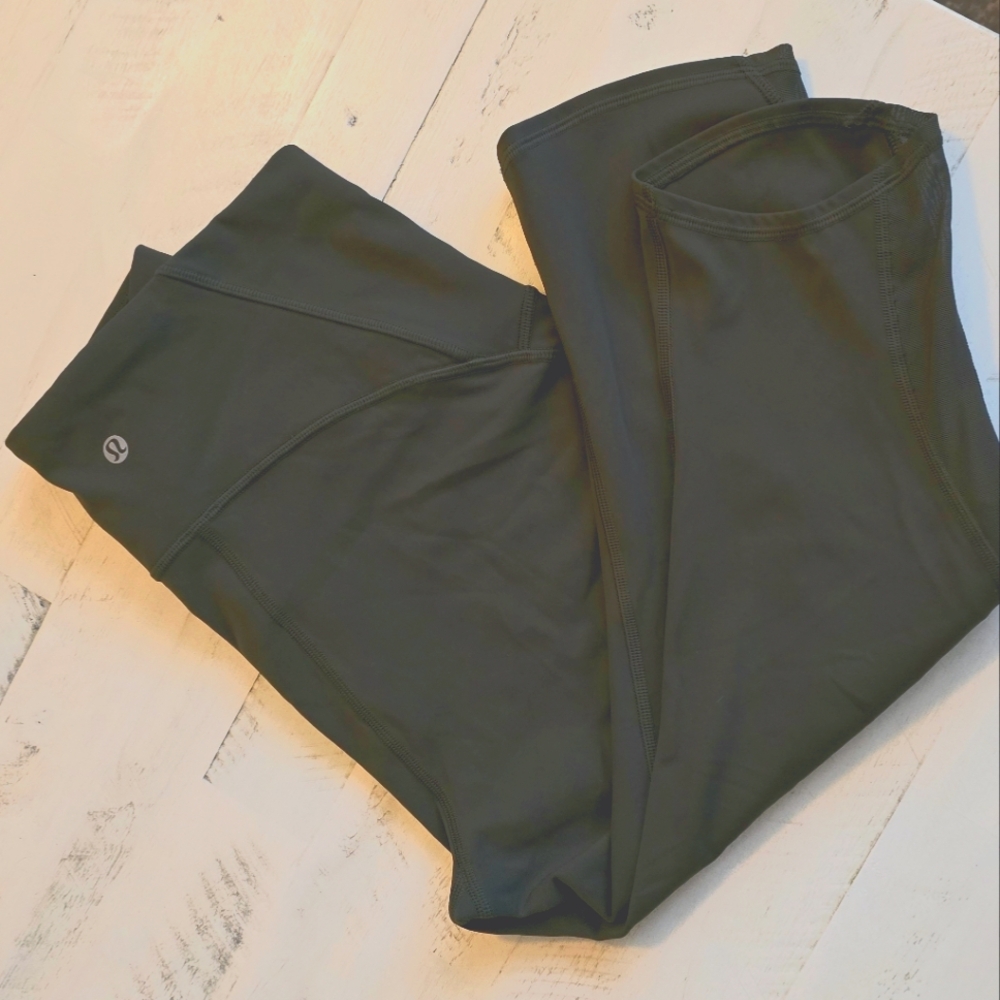 Lululemon Train Times cropped 27" Darl olive